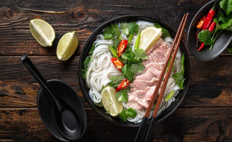 Mengenal Pho, Sup Ikonik Vietnam yang Mendunia