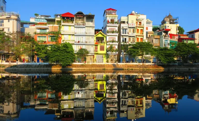 Wisata Sejarah dan Tradisi Vietnam Hanoi dalam Sehari-hari.